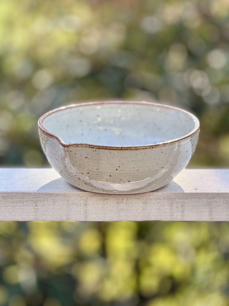 Speckled medium pour bowl/macha bowl, handmade by Suzanne Luna